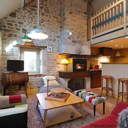 La Cage Aux Oiseaux Bed and Breakfast La Lande-de-Goult Eksteriør billede